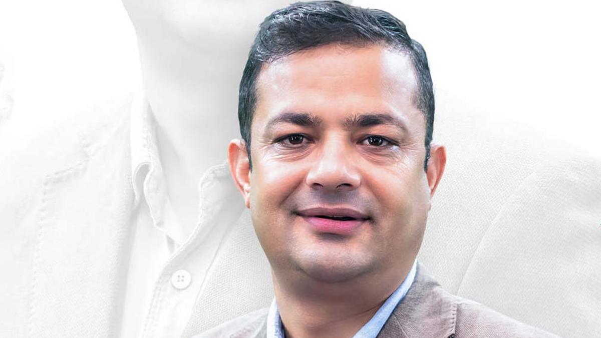 एमालेको प्रमुख सचेतकमा पदम गिरी नियुक्त 